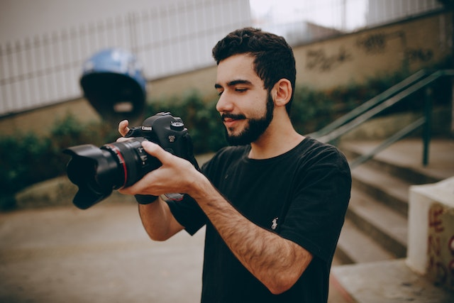 Les secrets du photographe professionnel pour capturer l’instant